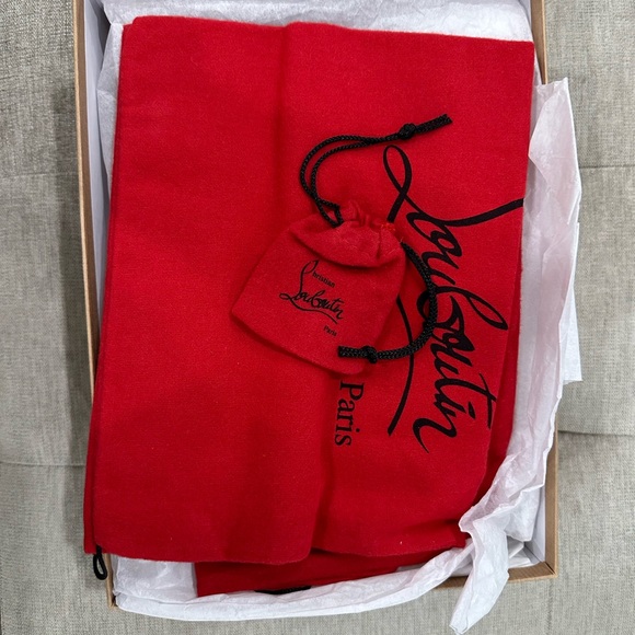 Brand New Christian Louboutin - Picture 4 of 6